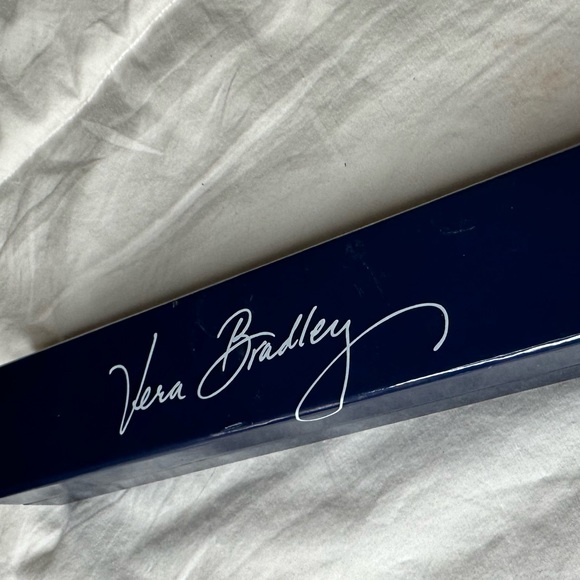 Never worn!! Vera Bradley Nantucket Navy watch 🌊⚓️⌚️ - Picture 2 of 9